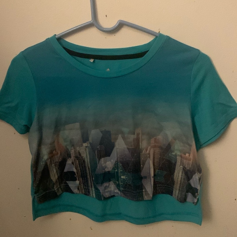 Incredible Limited Edition Adidas Climalite Aqua Cityscape Tank Top Tshrt SZ XS